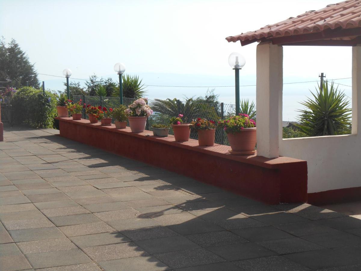 Al Villino Sunshine In Villa Con Piscina Ed Idromassaggio SantʼAlfio المظهر الخارجي الصورة