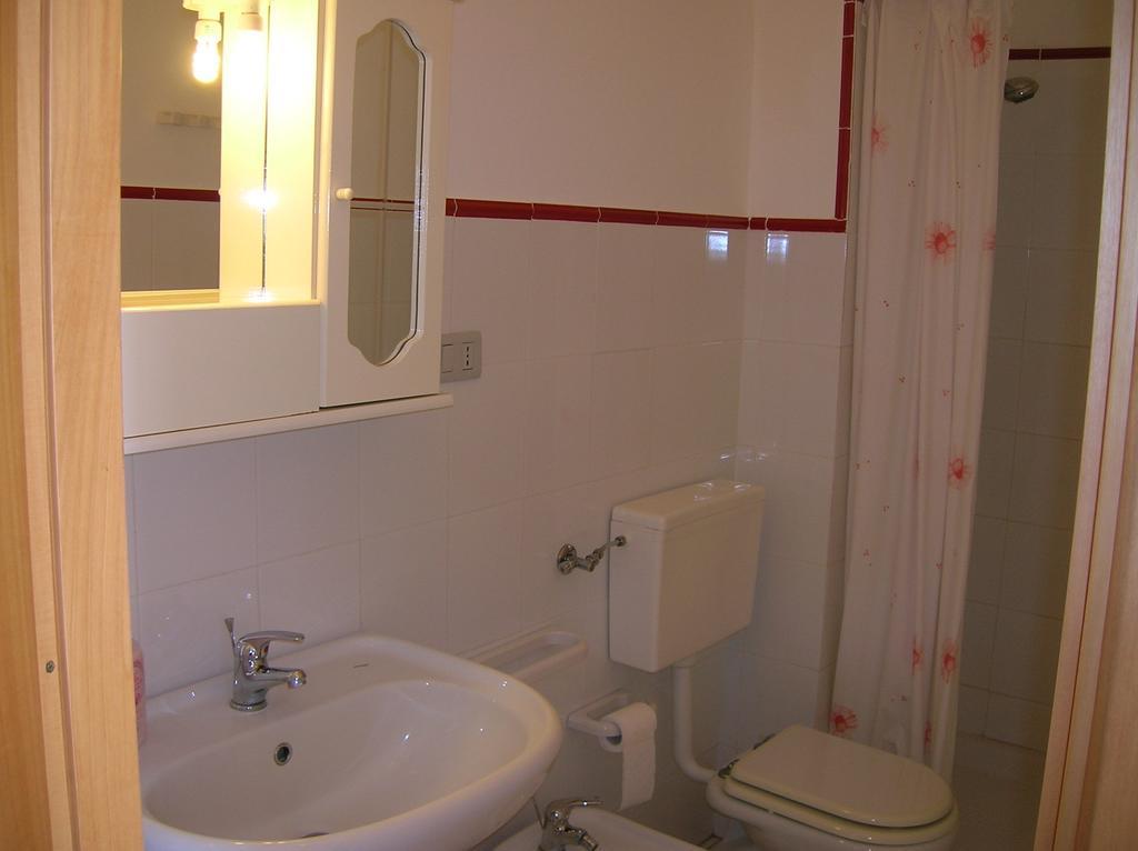 Al Villino Sunshine In Villa Con Piscina Ed Idromassaggio SantʼAlfio المظهر الخارجي الصورة