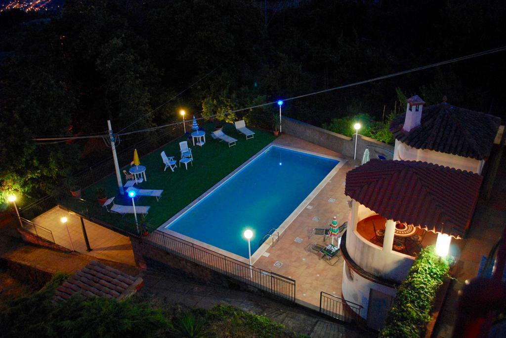Al Villino Sunshine In Villa Con Piscina Ed Idromassaggio SantʼAlfio المظهر الخارجي الصورة