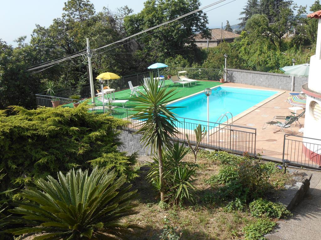 Al Villino Sunshine In Villa Con Piscina Ed Idromassaggio SantʼAlfio المظهر الخارجي الصورة