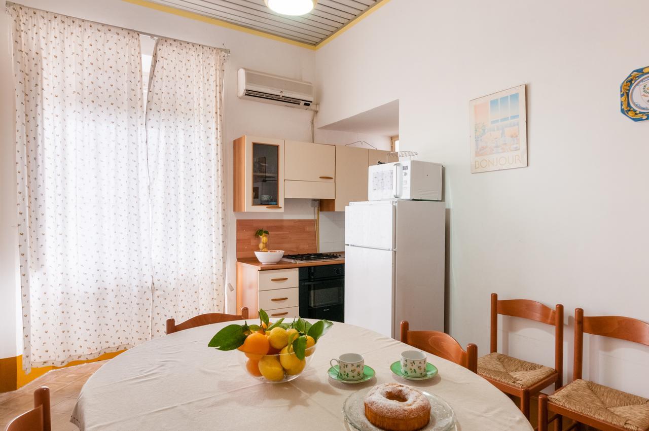 Al Villino Sunshine In Villa Con Piscina Ed Idromassaggio SantʼAlfio المظهر الخارجي الصورة